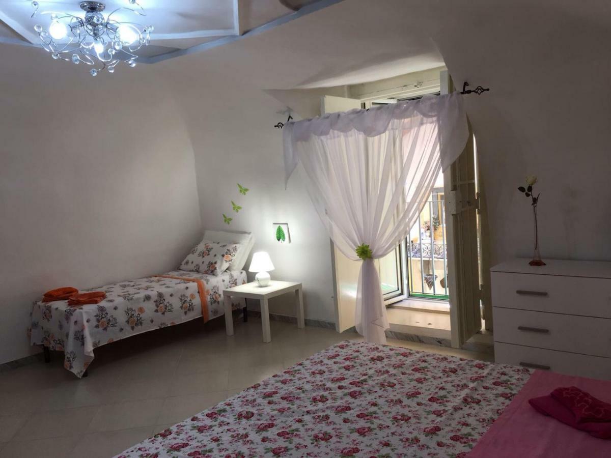 Il Cuore Di Napoli Villa ภายนอก รูปภาพ